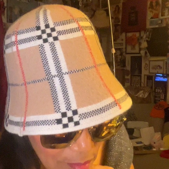 Plaid Bucket Hat - Picture 11 of 17